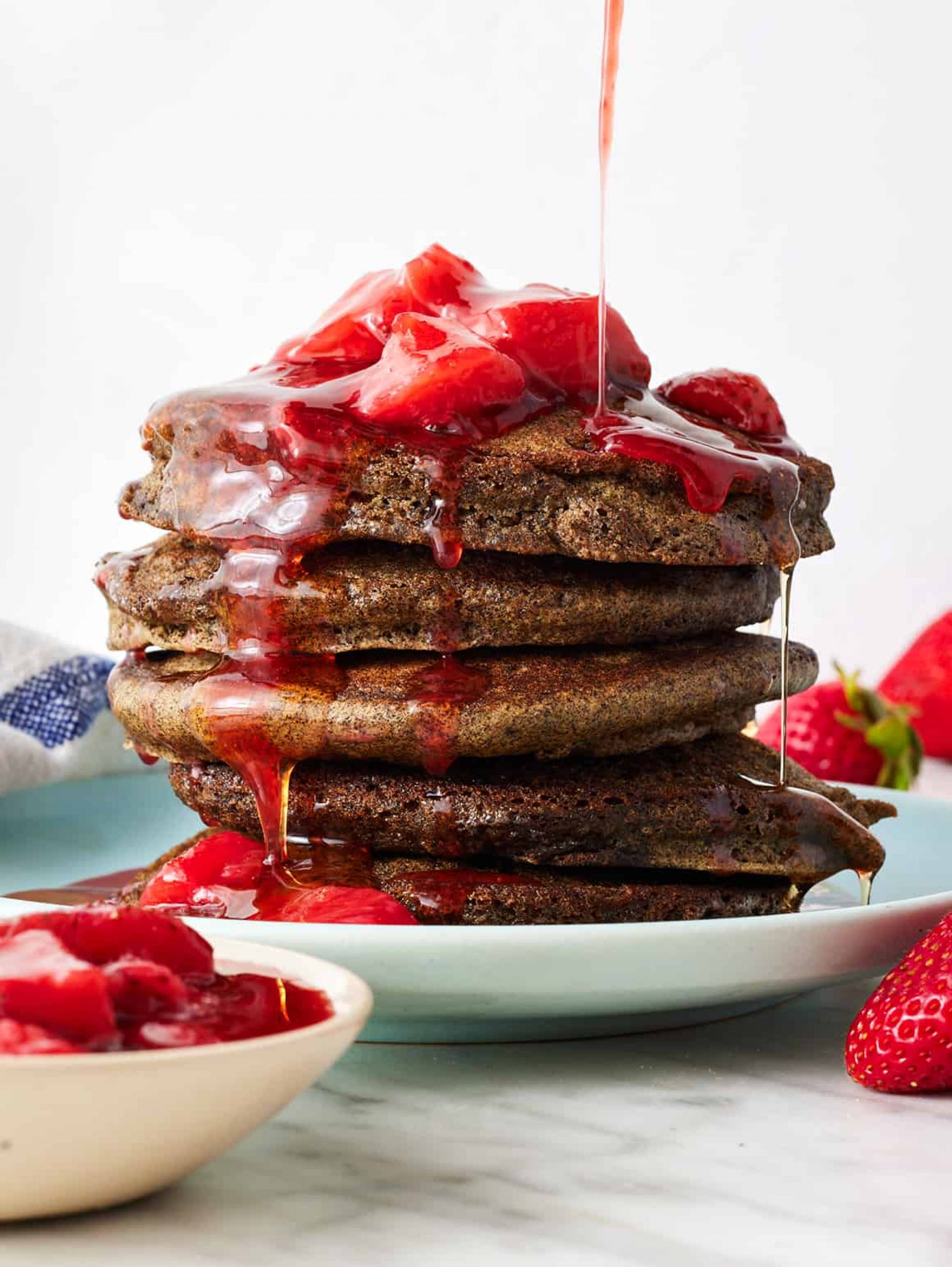 Chocolate Protein Pancakes with Strawberries