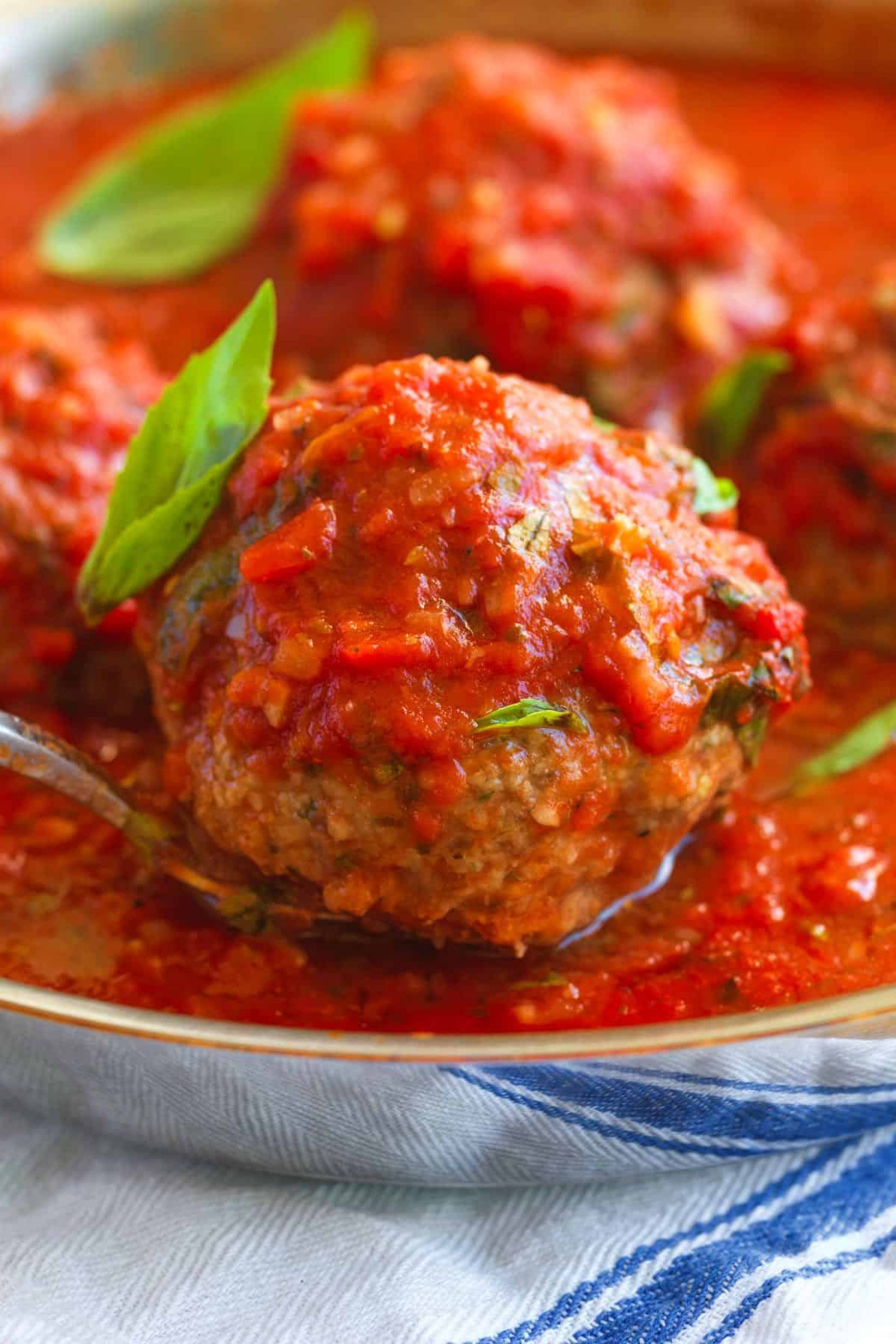 LOW CARB- Marinara Chicken Meatballs- NOT GLUTEN FREE