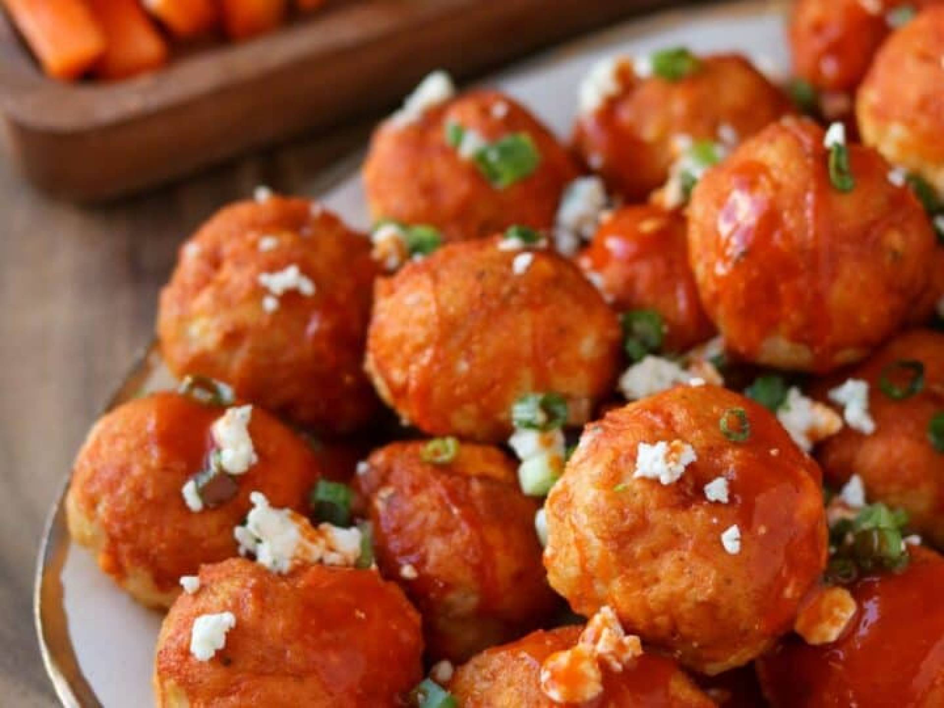 LOW CARB- Buffalo Chicken Meatballs