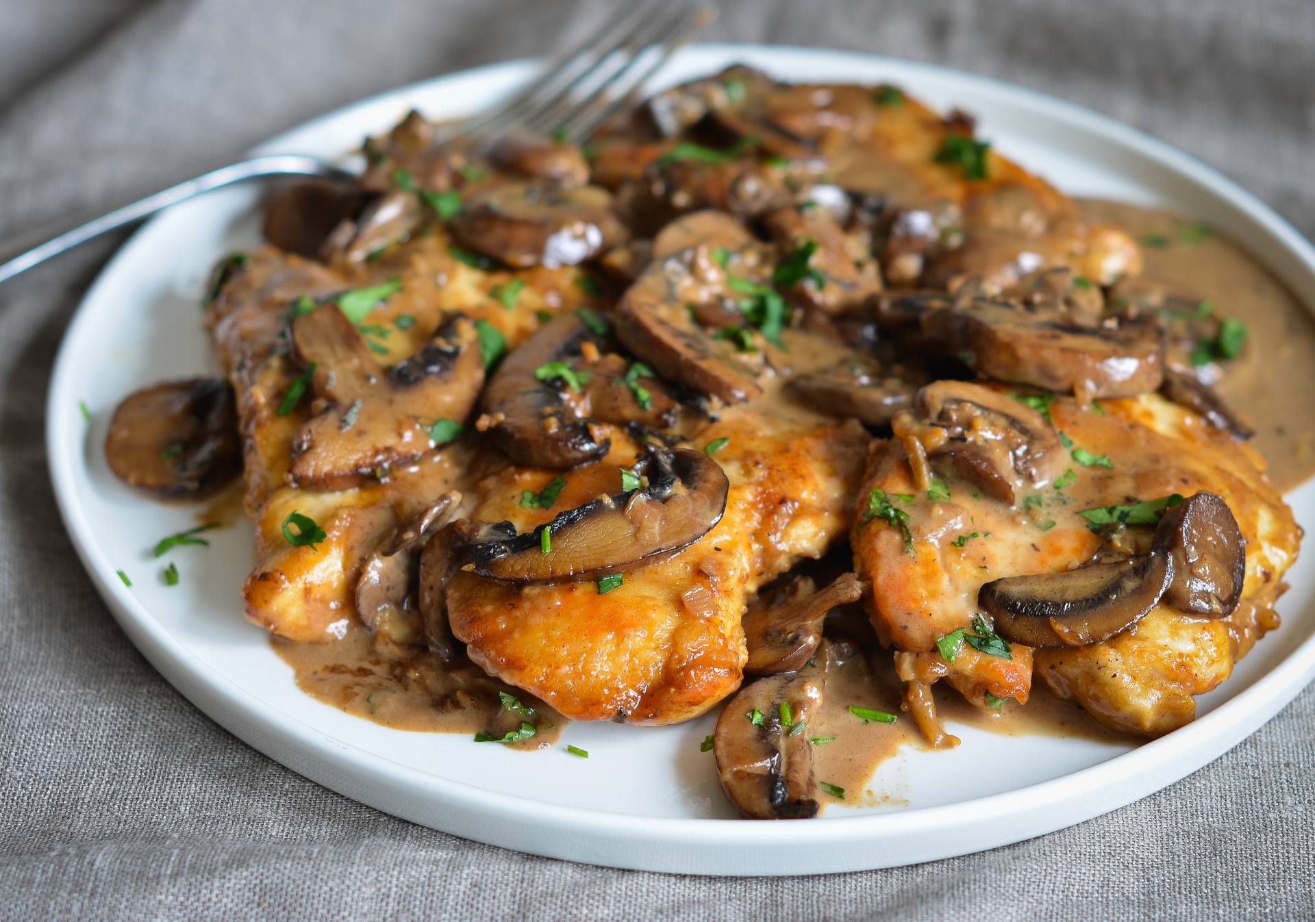 LOW CARB-Chicken Marsala